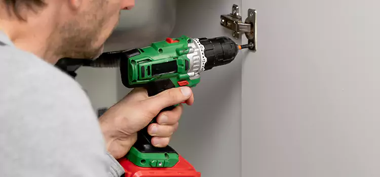 Commercial Door Hinge Repair Fond du Lac
